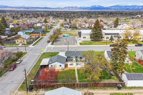 Tiny photo for 941 Hollins Avenue, Helena, MT 59601 (MLS # 30068955)