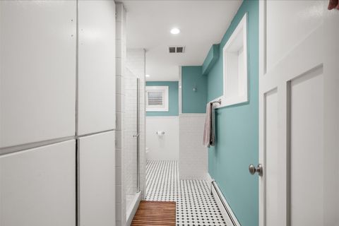 Tiny photo for 941 Hollins Avenue, Helena, MT 59601 (MLS # 30068955)
