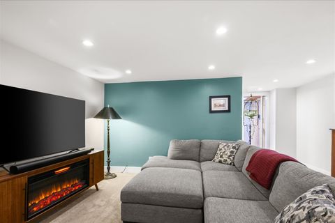 Tiny photo for 941 Hollins Avenue, Helena, MT 59601 (MLS # 30068955)