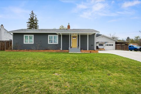 Tiny photo for 941 Hollins Avenue, Helena, MT 59601 (MLS # 30068955)
