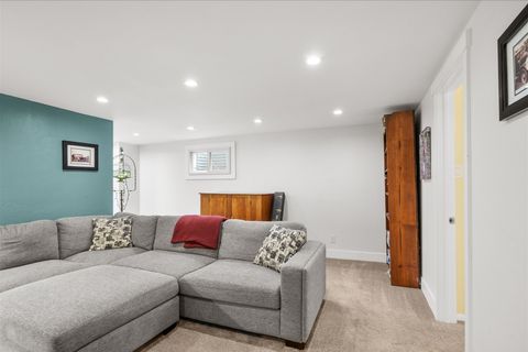 Tiny photo for 941 Hollins Avenue, Helena, MT 59601 (MLS # 30068955)