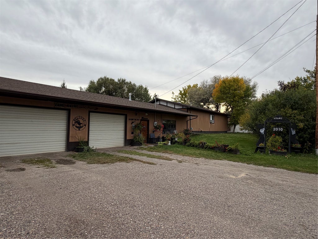 Photo of 2010 4th Avenue SW, Great Falls, MT 59404 (MLS # 30079337)