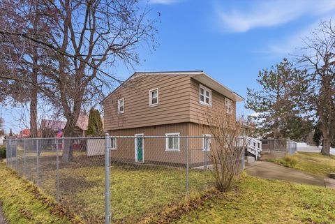 Tiny photo for 101 E Oregon Street, Kalispell, MT 59901 (MLS # 30066313)