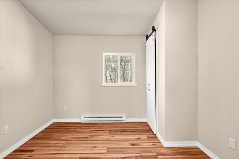 Tiny photo for 39 W Aluminum Street, Butte, MT 59701 (MLS # 30067541)