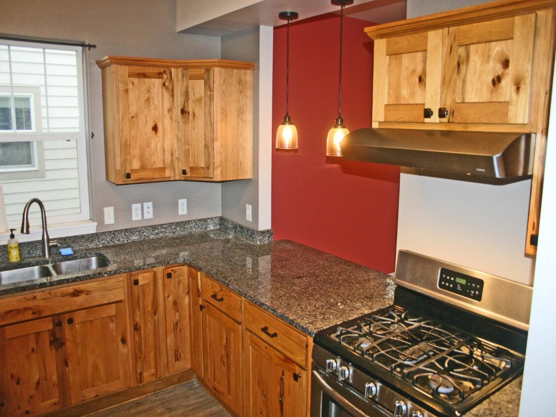 2134 S 6th Street W A