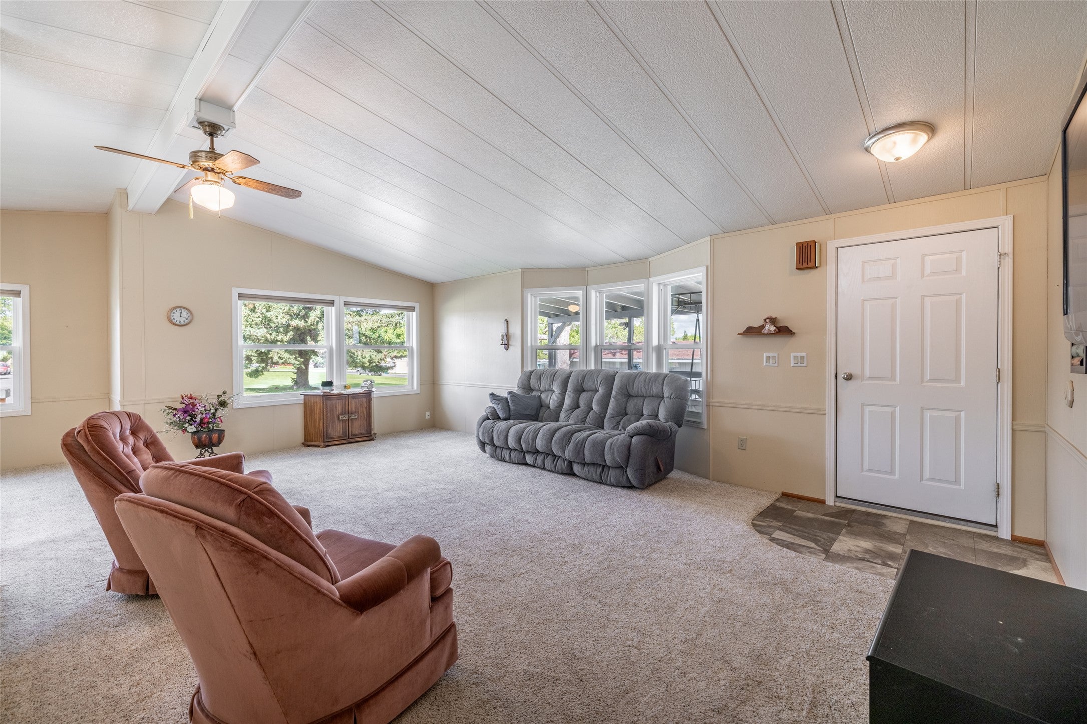 1805 Joslyn Street 160