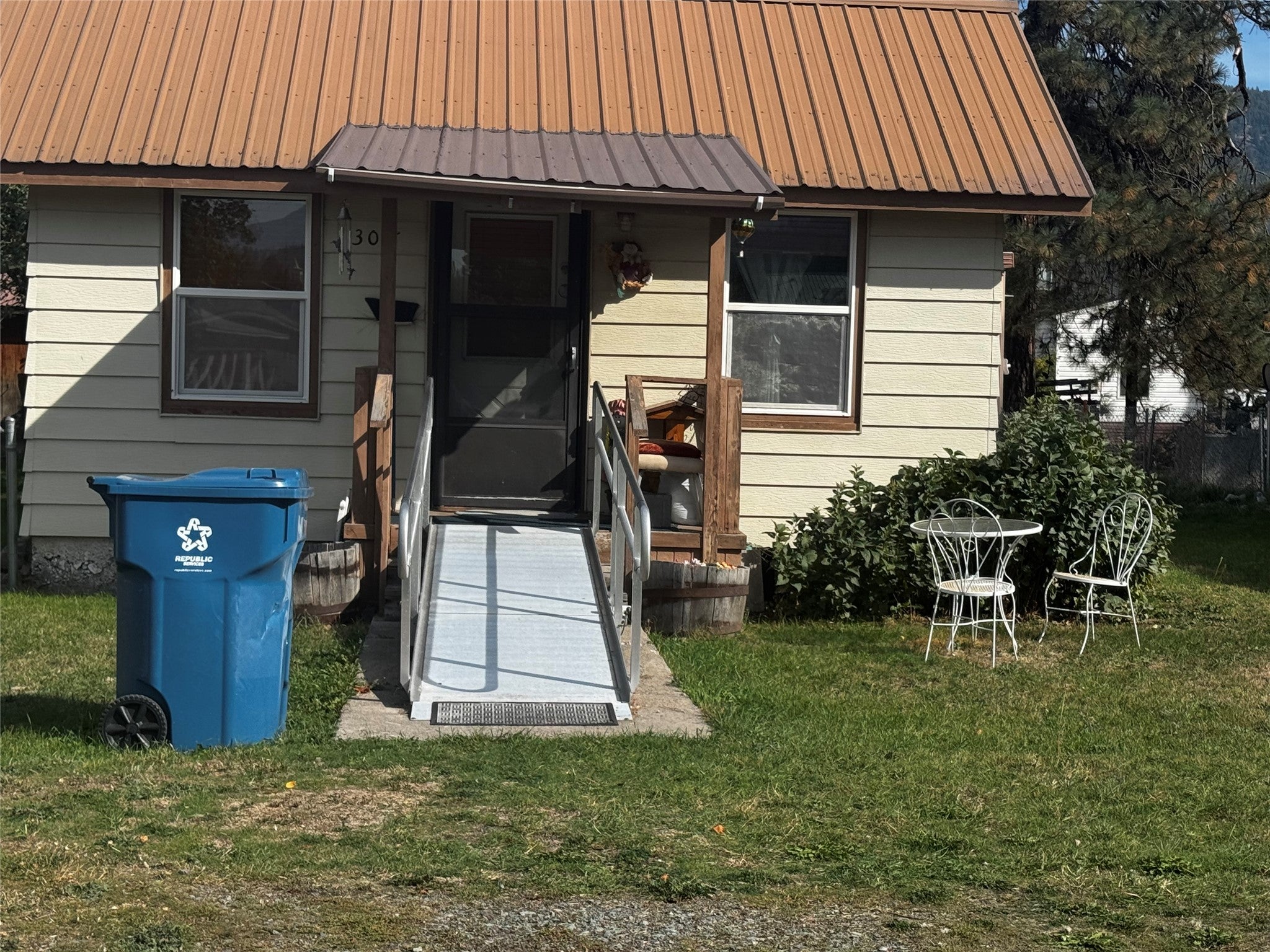 308 Spruce Street 5
