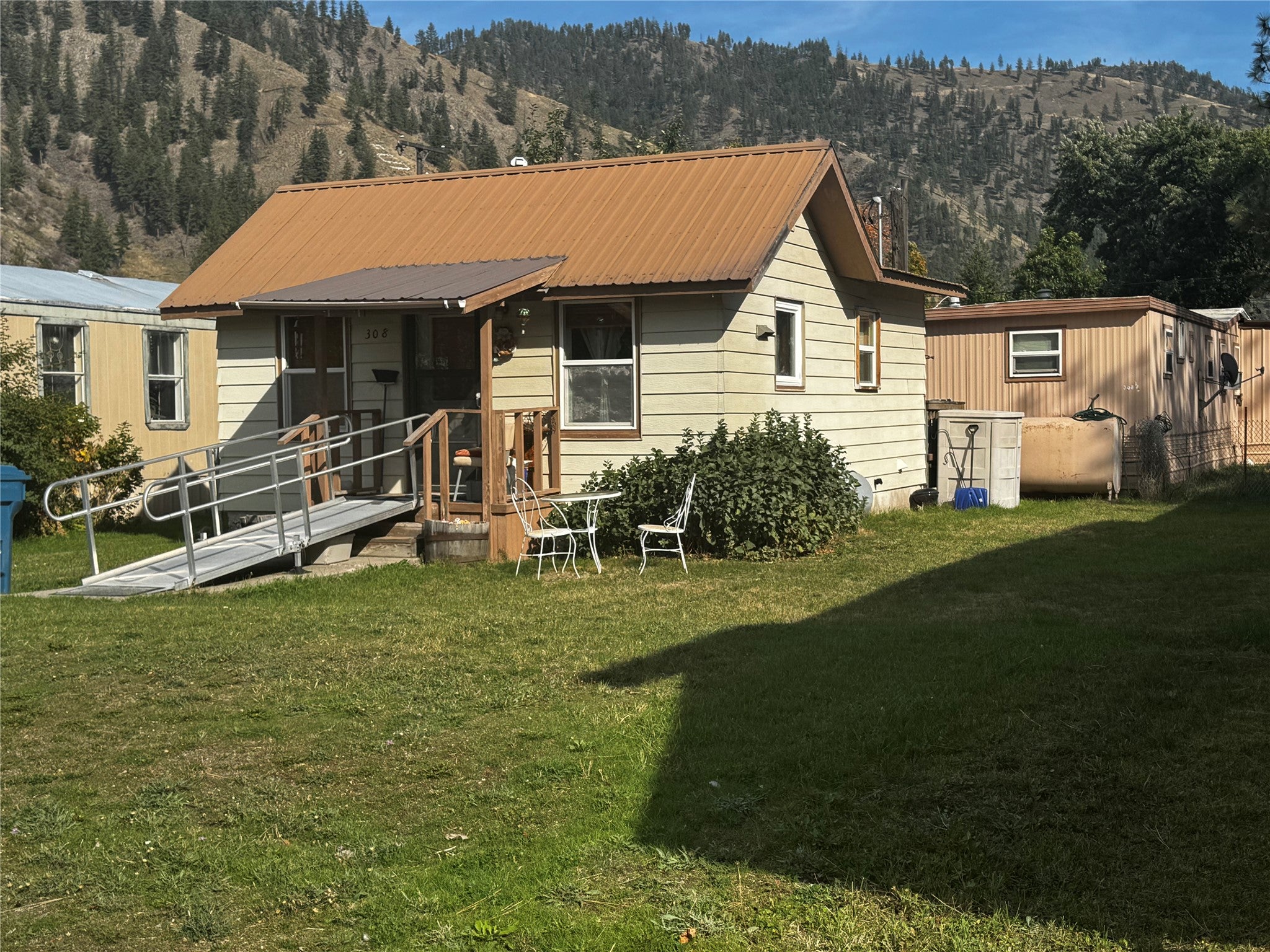 308 Spruce Street 5