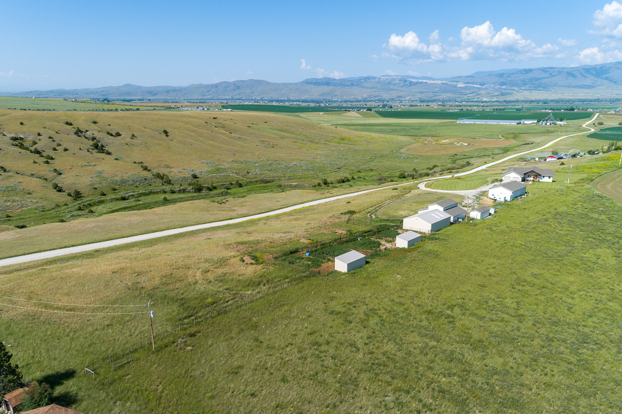 182 Cottonwood Road