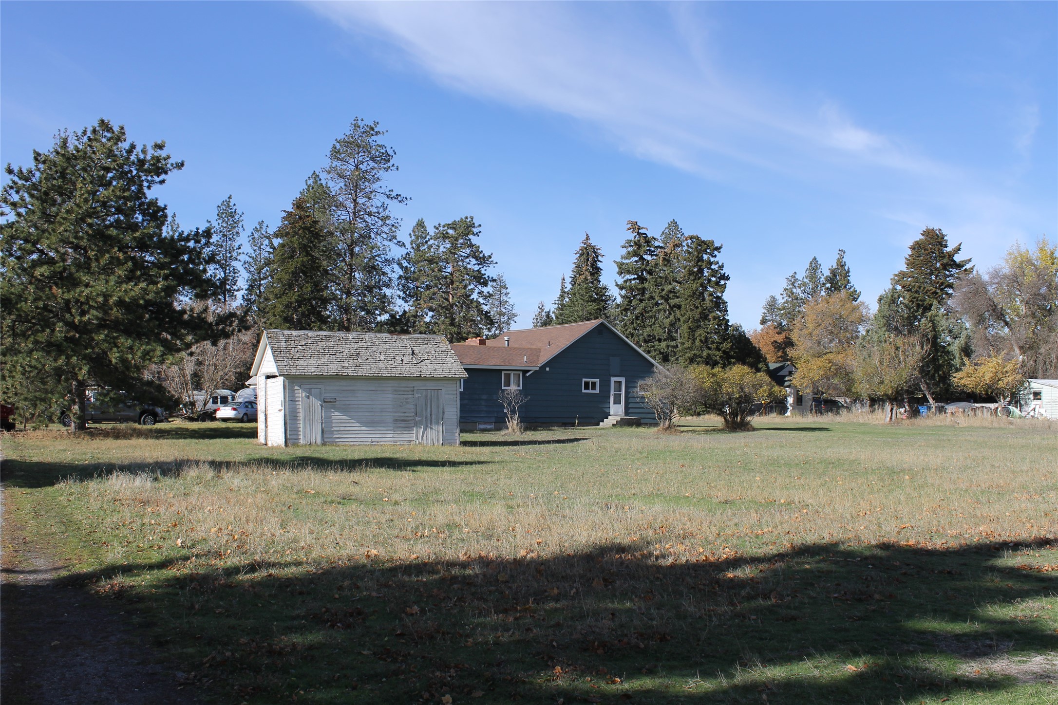 1300 Dickinson Street