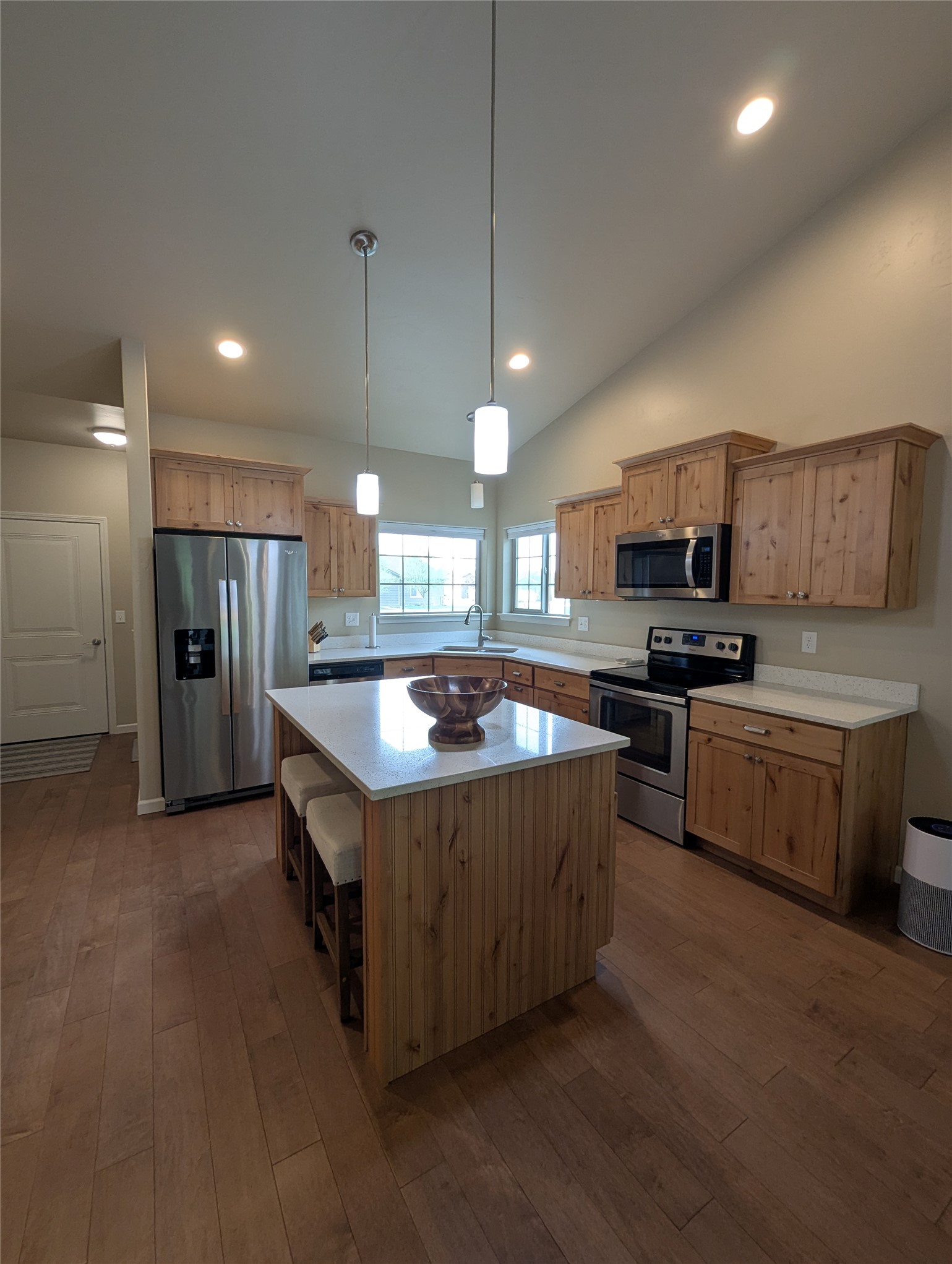 251 E Nicklaus Avenue