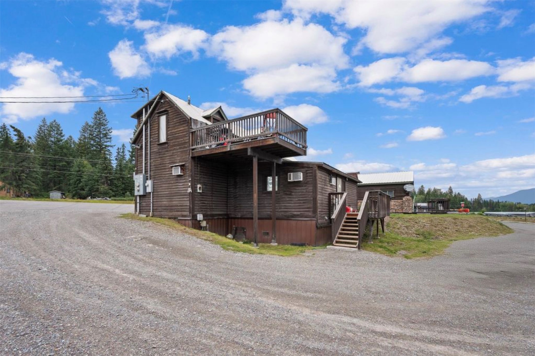 5895 US Highway 93 S
