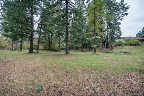 Photo of 1327 1st Avenue E, Columbia Falls, MT 59912 (MLS # 30060935)