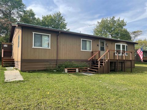 28 W Shore Road Babb MT 59411