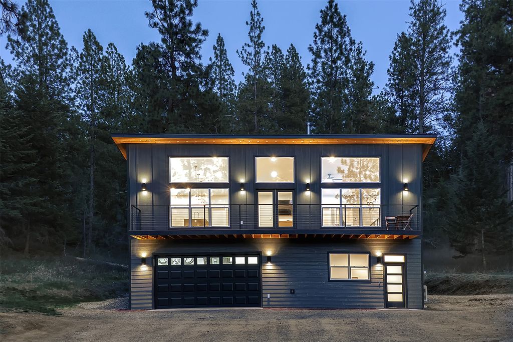 Photo of 41002 Canyon View Circle, Polson, MT 59860 (MLS # 30069414)