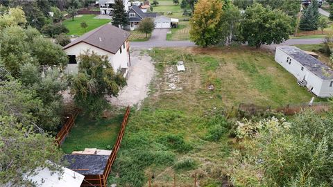 Photo of 252 W 4th Street W, Whitefish, MT 59937 (MLS # 30057368)