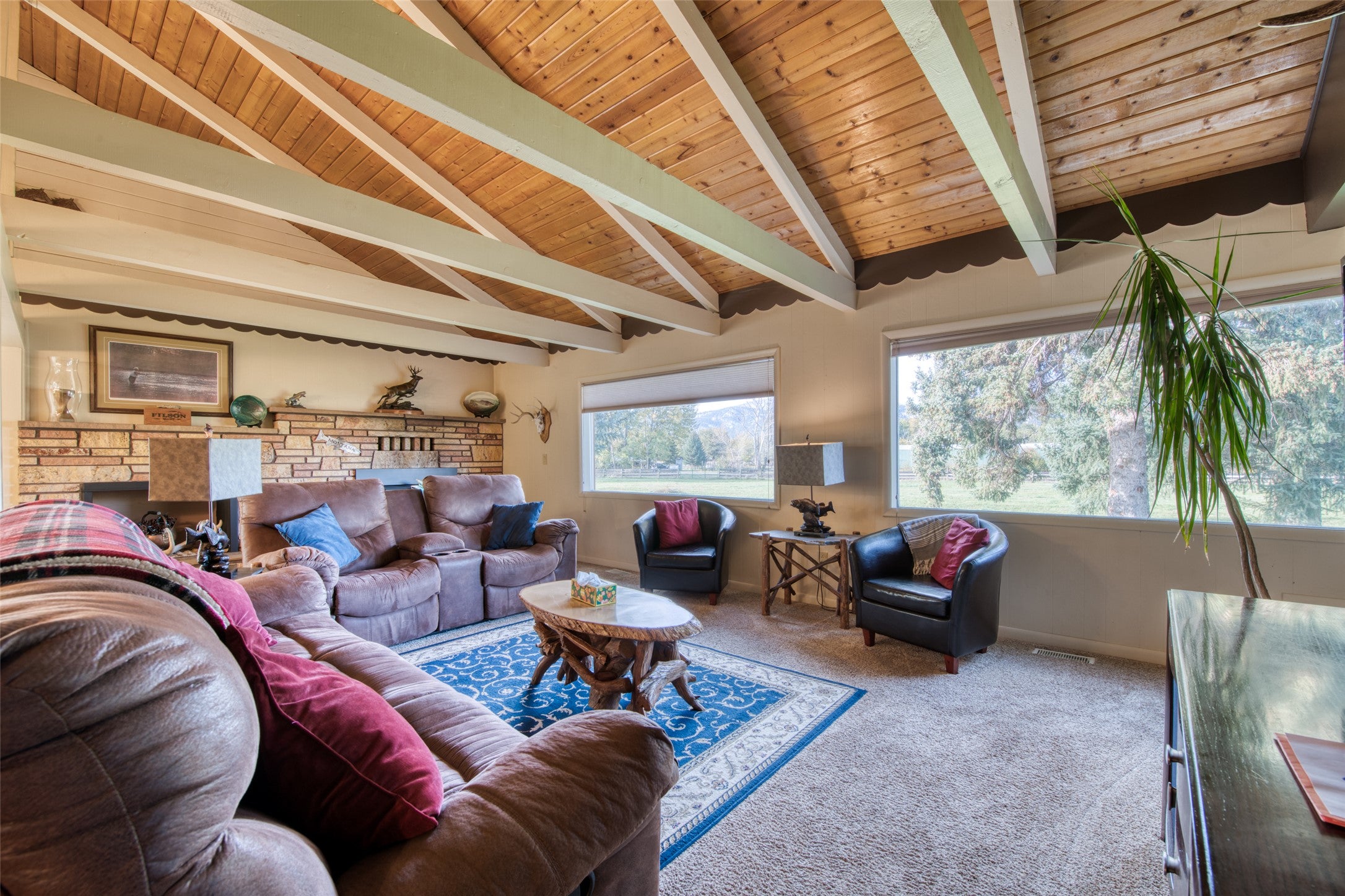 4485 Thorning Loop