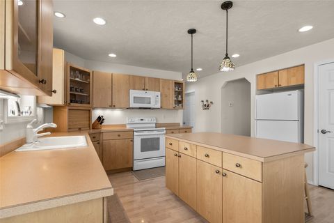 Tiny photo for 170 Aspen Loop, Kalispell, MT 59901 (MLS # 30067092)