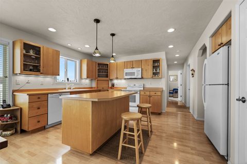 Tiny photo for 170 Aspen Loop, Kalispell, MT 59901 (MLS # 30067092)