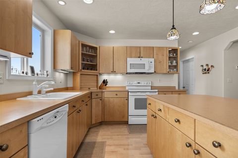 Tiny photo for 170 Aspen Loop, Kalispell, MT 59901 (MLS # 30067092)