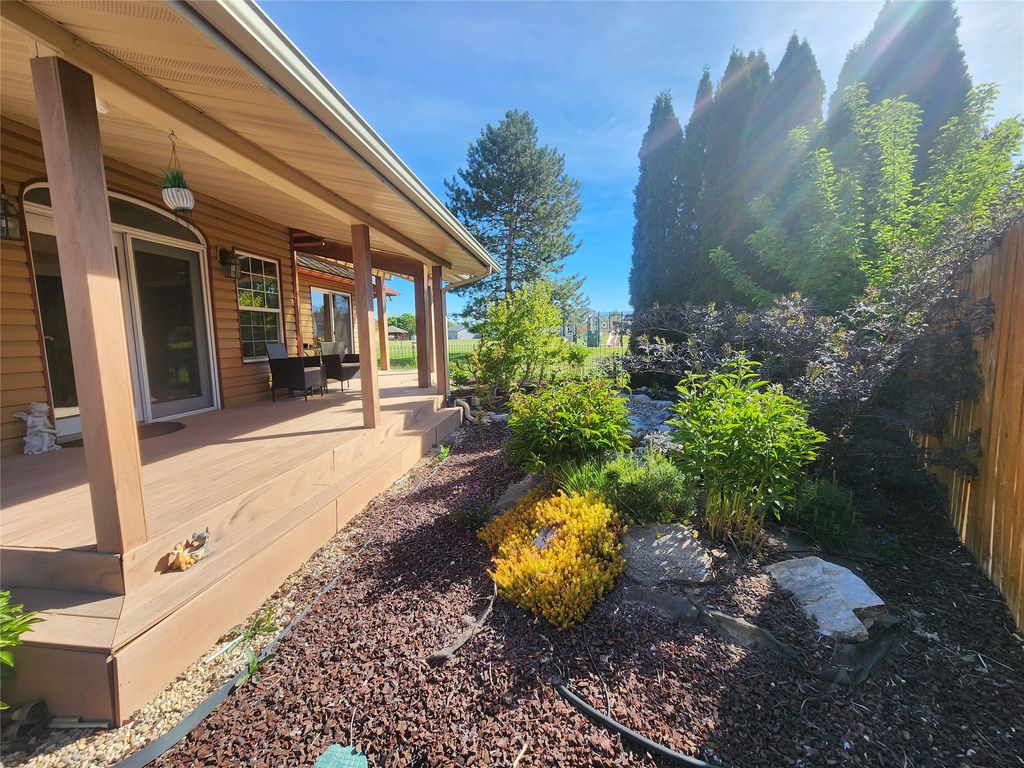 Photo of 116 Alberta Court, Hamilton, MT 59840 (MLS # 30070666)
