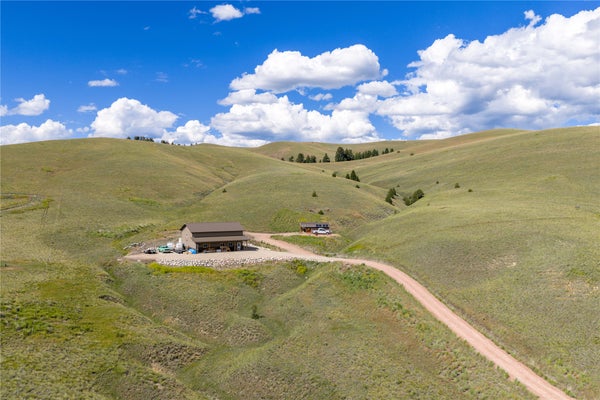 1188 MARSHALL CREEK RD, PHILIPSBURG, MT 59858 - Image ea8413d2609dc3eb7dc2c53259a7dc9e/2569992930