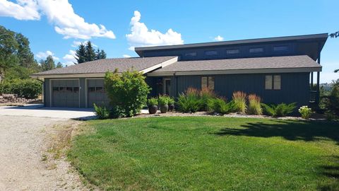 Photo of 1025 Iron Cap Drive, Stevensville, MT 59870 (MLS # 30065045)