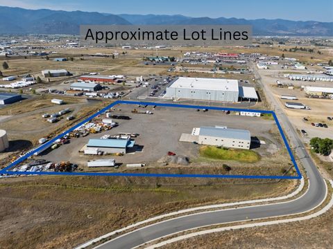 Photo of 9015 Cartage Road, Missoula, MT 59808 (MLS # 30066535)