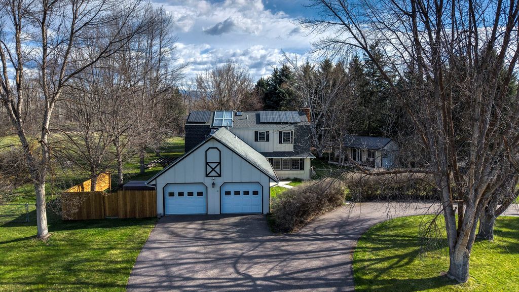 Photo of 4840 Spurgin Road, Missoula, MT 59804 (MLS # 30067870)