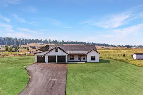Photo of 5007 Cameron Rose Lane, Stevensville, MT 59870 (MLS # 30067145)