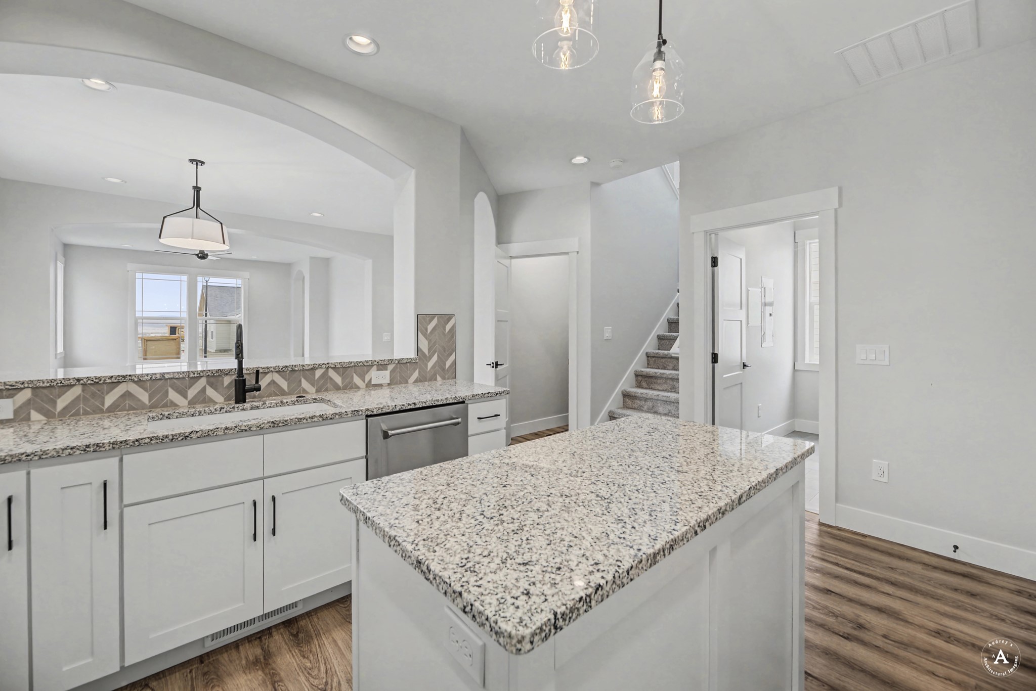 2913 Adam Run Avenue