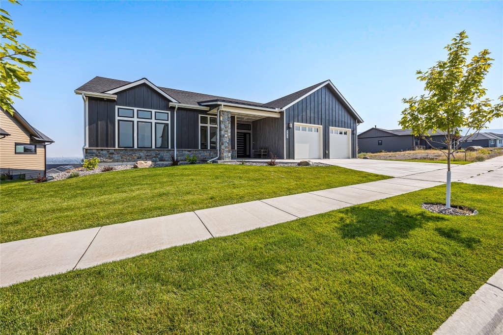 Photo of 4434 Harrison Scott Drive, Missoula, MT 59803 (MLS # 30076938)
