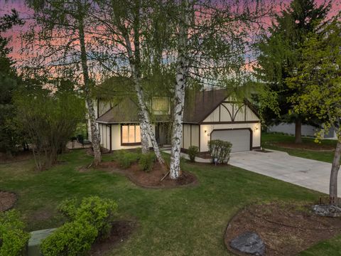 Photo of 128 River View Drive, Kalispell, MT 59901 (MLS # 30047790)