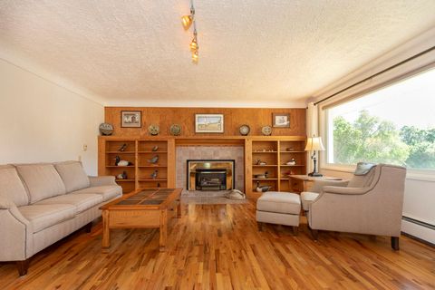 Tiny photo for 2 Shamrock Lane, Livingston, MT 59047 (MLS # 30071245)