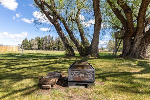 Tiny photo for 2 Shamrock Lane, Livingston, MT 59047 (MLS # 30071245)
