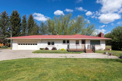 Tiny photo for 2 Shamrock Lane, Livingston, MT 59047 (MLS # 30071245)