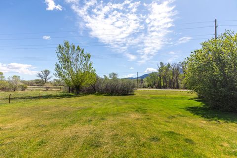 Tiny photo for 2 Shamrock Lane, Livingston, MT 59047 (MLS # 30071245)