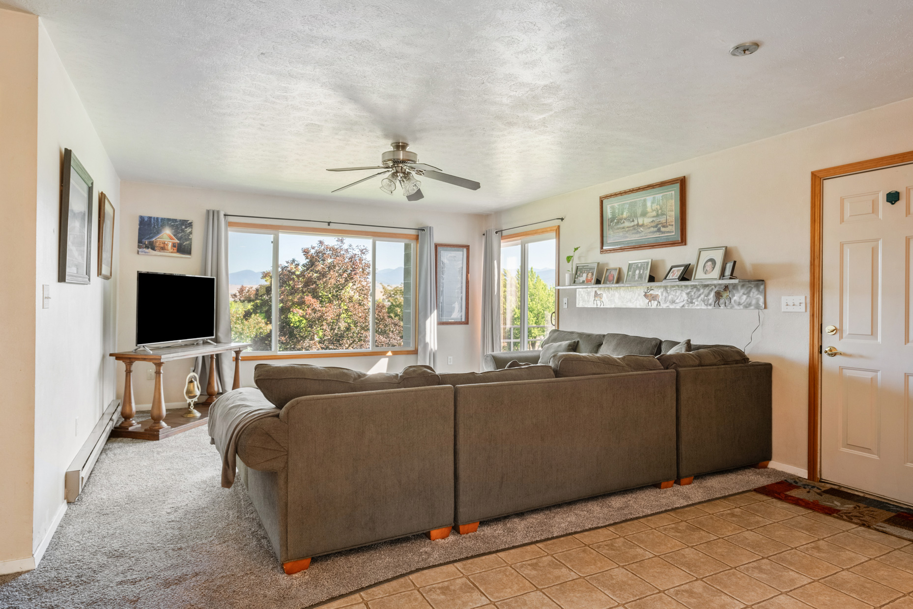 Missoula, Montana 59803, United States, 3 Bedrooms Bedrooms, ,2 BathroomsBathrooms,Residential,Active,176836