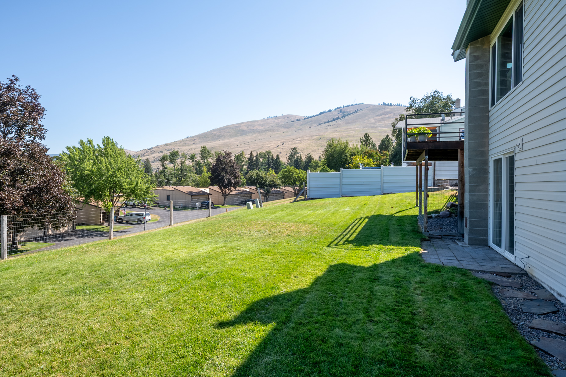 Missoula, Montana 59803, United States, 3 Bedrooms Bedrooms, ,2 BathroomsBathrooms,Residential,Active,176836