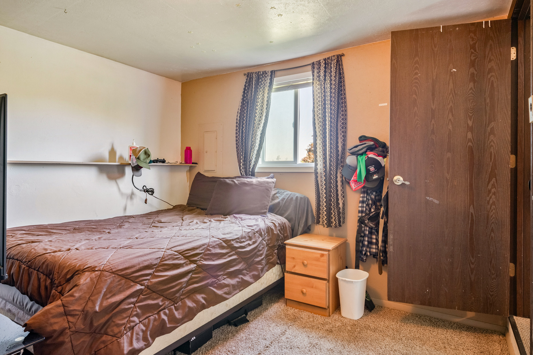 Missoula, Montana 59803, United States, 3 Bedrooms Bedrooms, ,2 BathroomsBathrooms,Residential,Active,176836