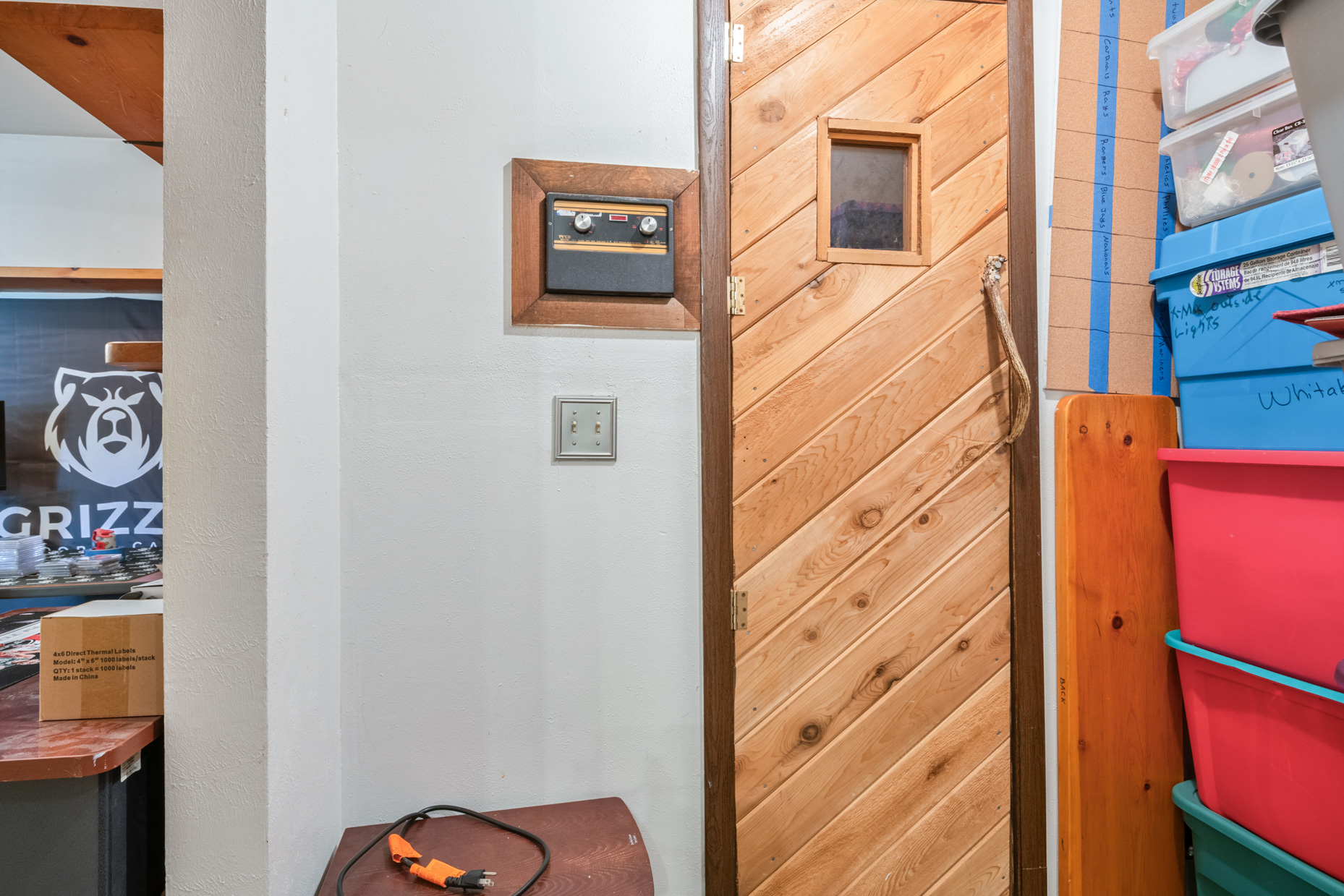 Missoula, Montana 59803, United States, 3 Bedrooms Bedrooms, ,2 BathroomsBathrooms,Residential,Active,176836