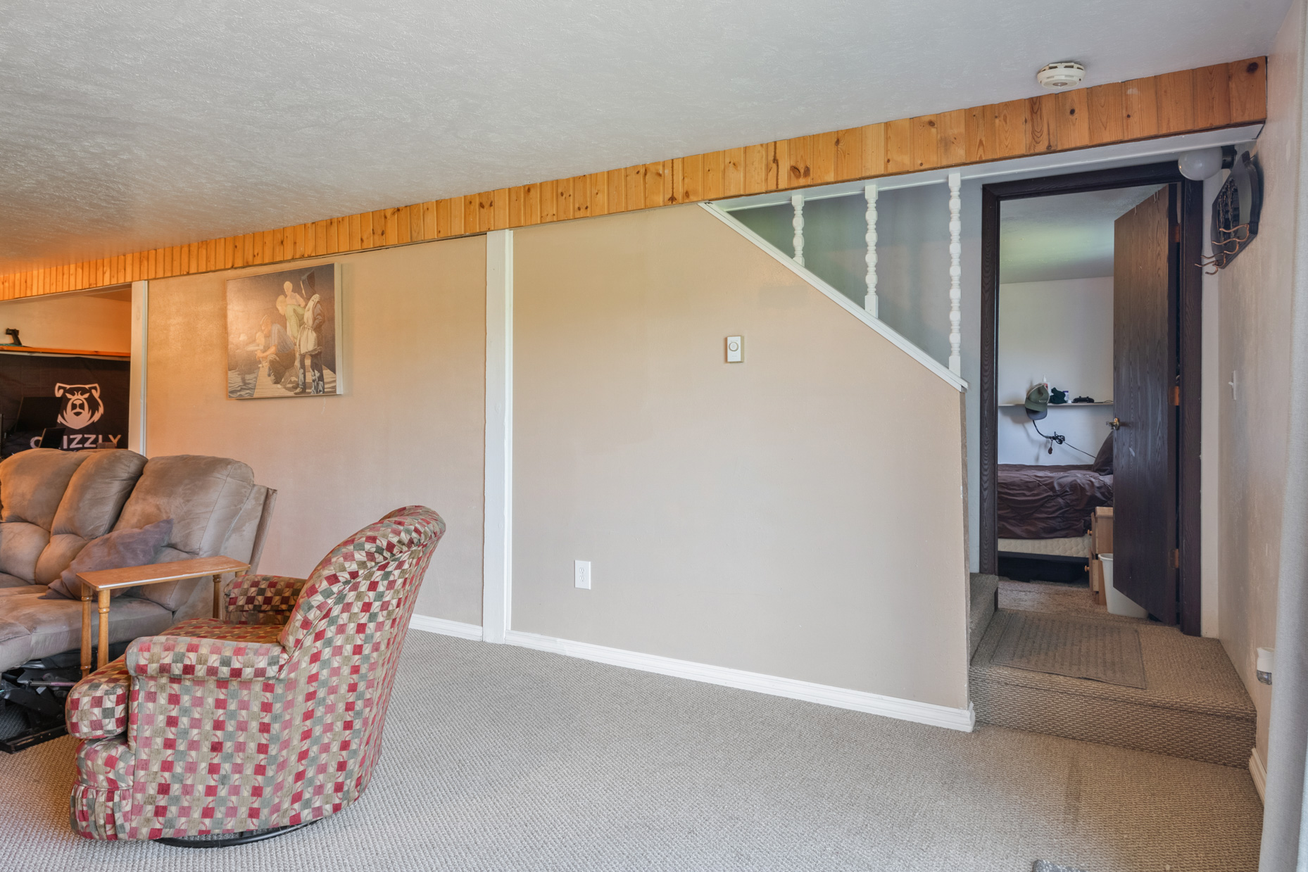 Missoula, Montana 59803, United States, 3 Bedrooms Bedrooms, ,2 BathroomsBathrooms,Residential,Active,176836