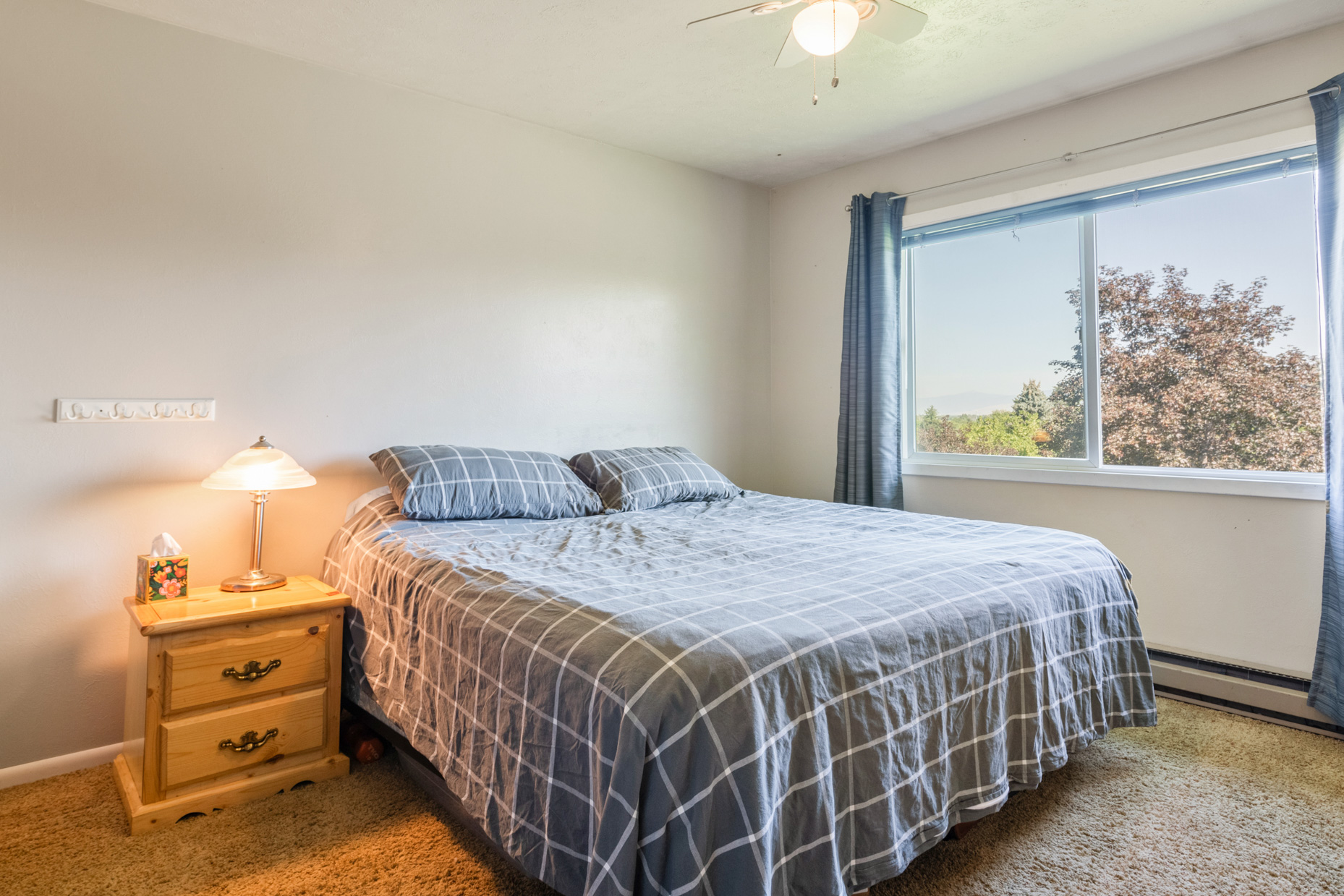 Missoula, Montana 59803, United States, 3 Bedrooms Bedrooms, ,2 BathroomsBathrooms,Residential,Active,176836