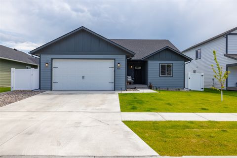 Photo of 522 Pheasant Lane, Kalispell, MT 59901 (MLS # 30051813)