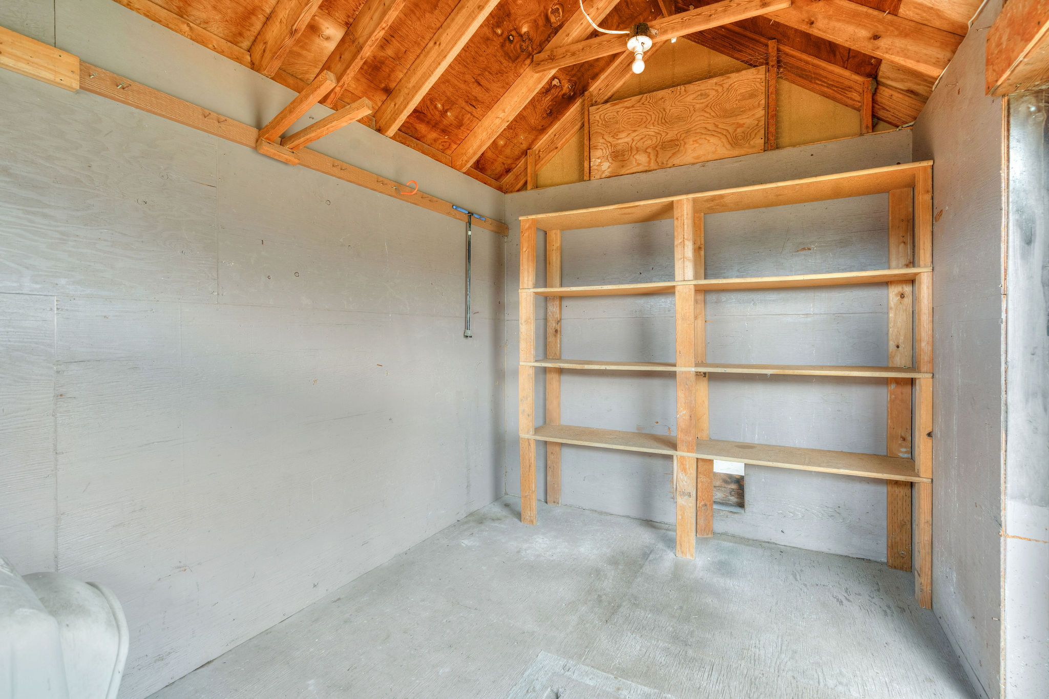 Kalispell, Montana, 59901, United States, 5 Bedrooms Bedrooms, ,3 BathroomsBathrooms,Residential,Active,2034290