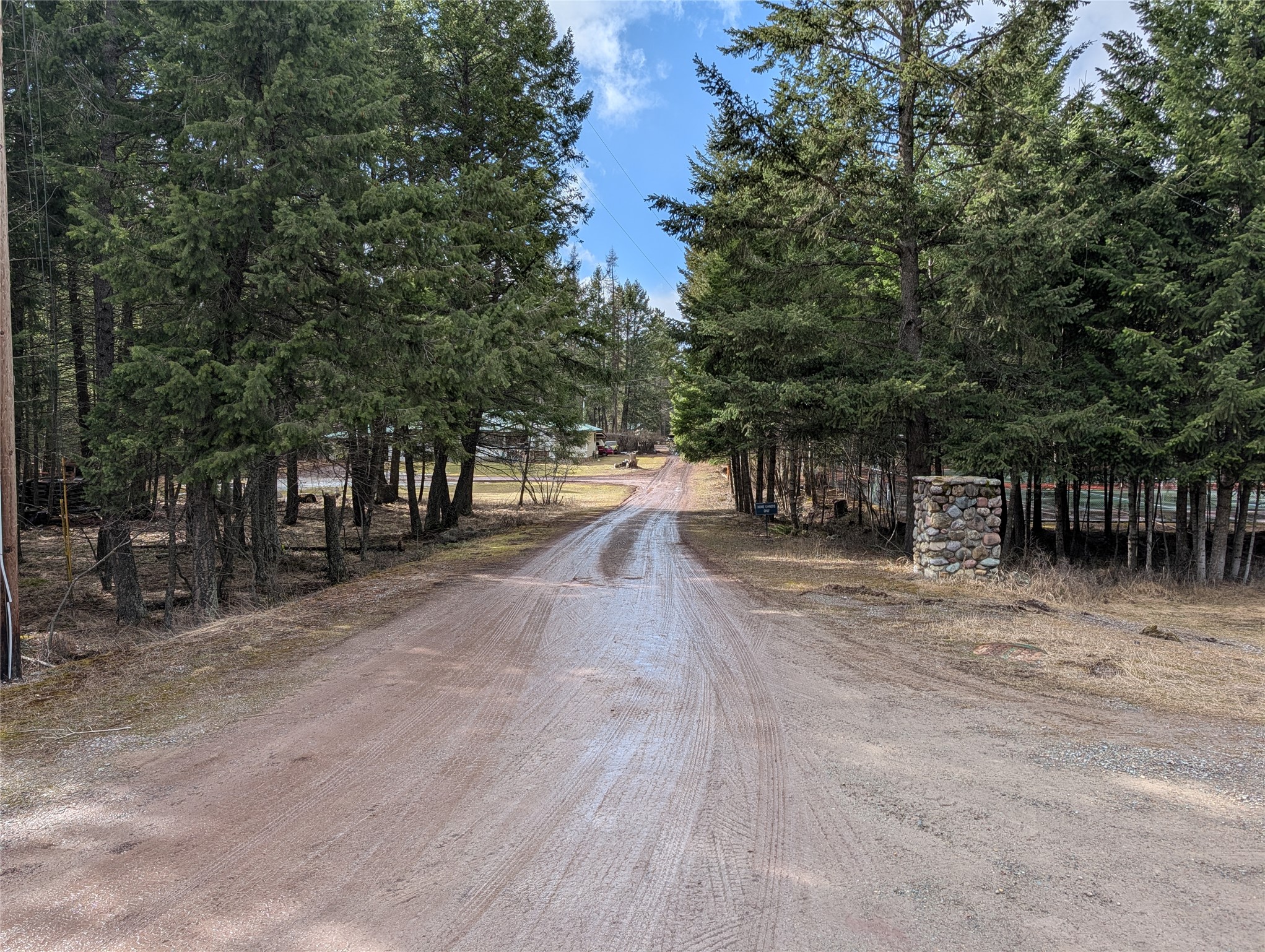 Driveway Entry