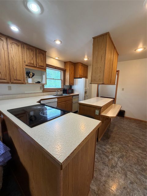 Tiny photo for 320 S Wisconsin Street, Conrad, MT 59425 (MLS # 30073553)