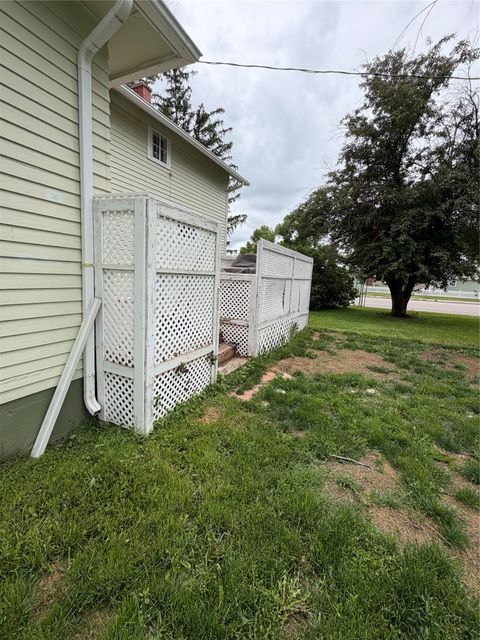 Tiny photo for 320 S Wisconsin Street, Conrad, MT 59425 (MLS # 30073553)