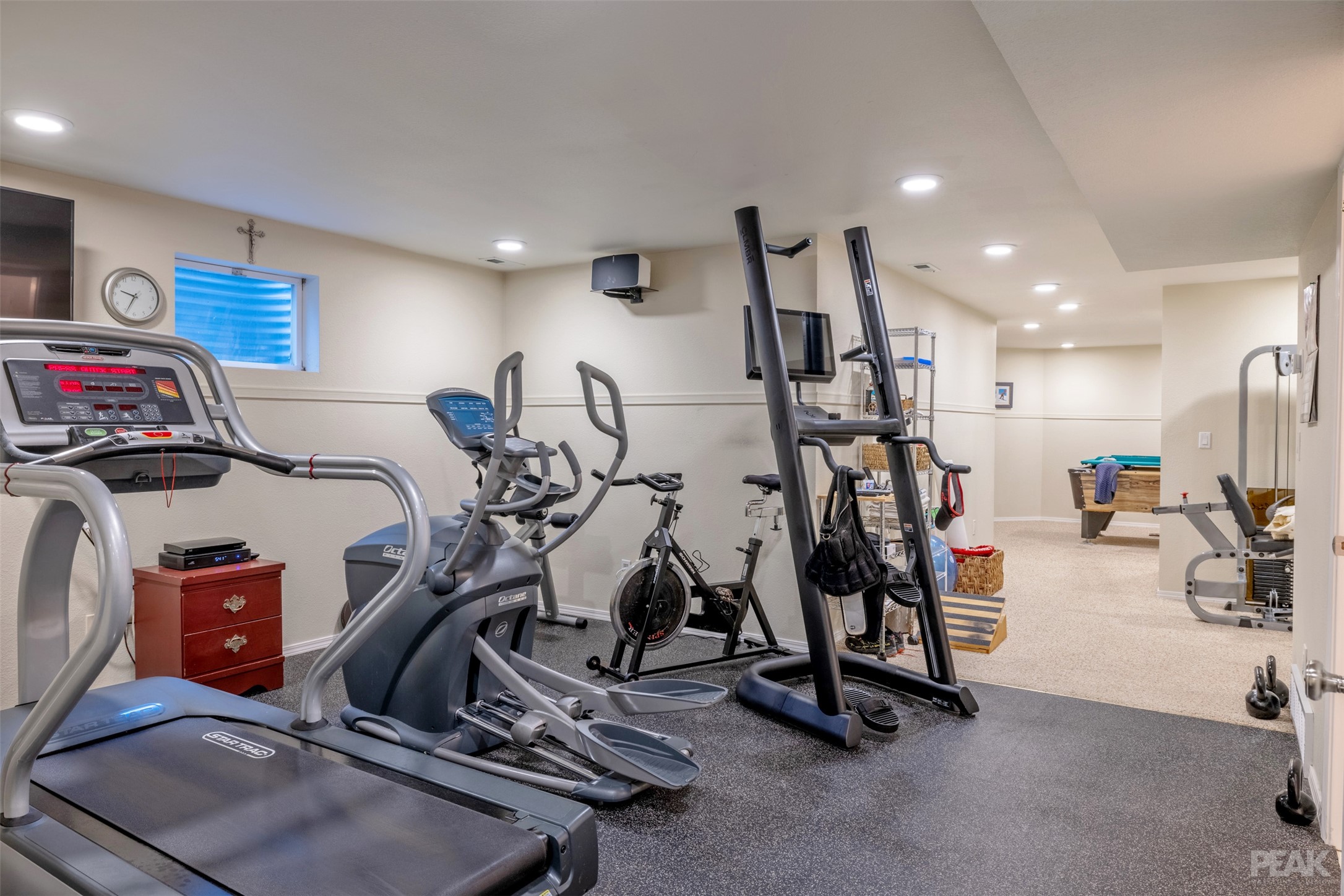 Helena, Montana 59601, United States, 5 Bedrooms Bedrooms, ,4 BathroomsBathrooms,Residential,Active,88539