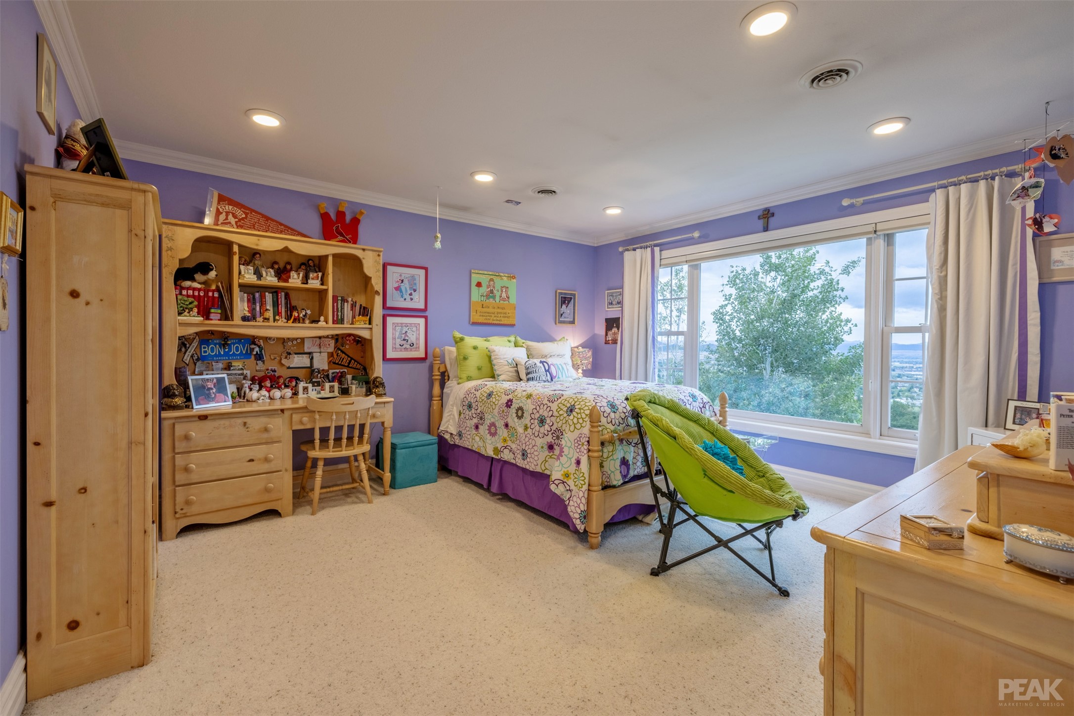 Helena, Montana 59601, United States, 5 Bedrooms Bedrooms, ,4 BathroomsBathrooms,Residential,Active,88539